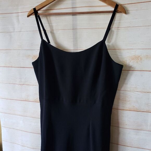 Dress The Population Jodi Stretch Crepe Mermaid Hem Evening Gown - Picture 4 of 9